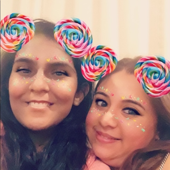 Meet your Posher, Nankee - Picture 1 of 1